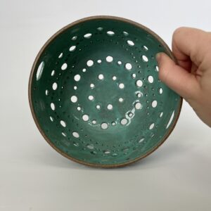 מסננת לפירות